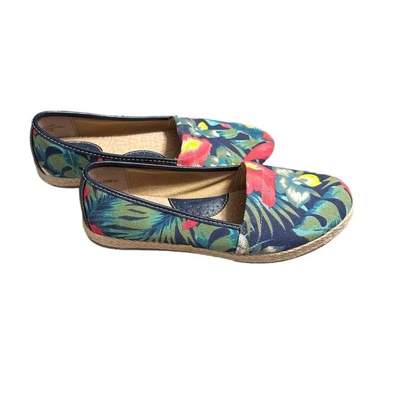 Born BOC Tropical Floral Espadrille Flats Size 7 - Picture 1 of 8